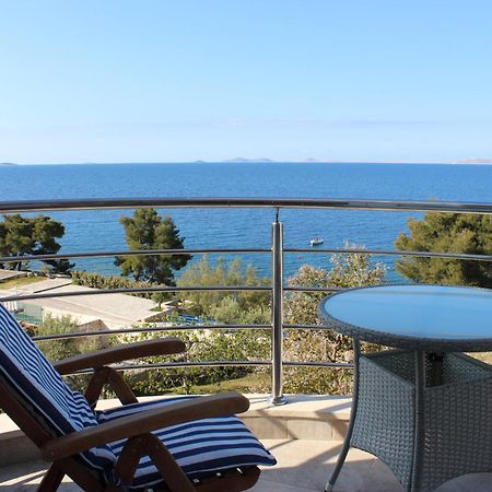 Amazing Villa Galeb In Murter Rom bilde